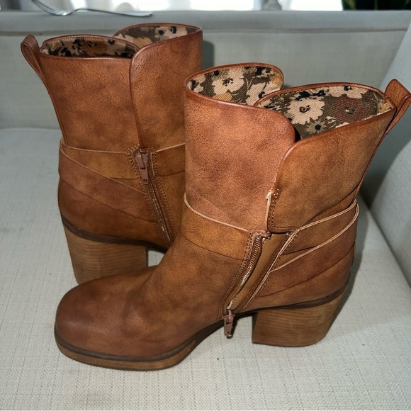Korks Kork-Ease Marci Block High Heel Buckle Ankle Booties Brown 8.5M - Picture 7 of 11